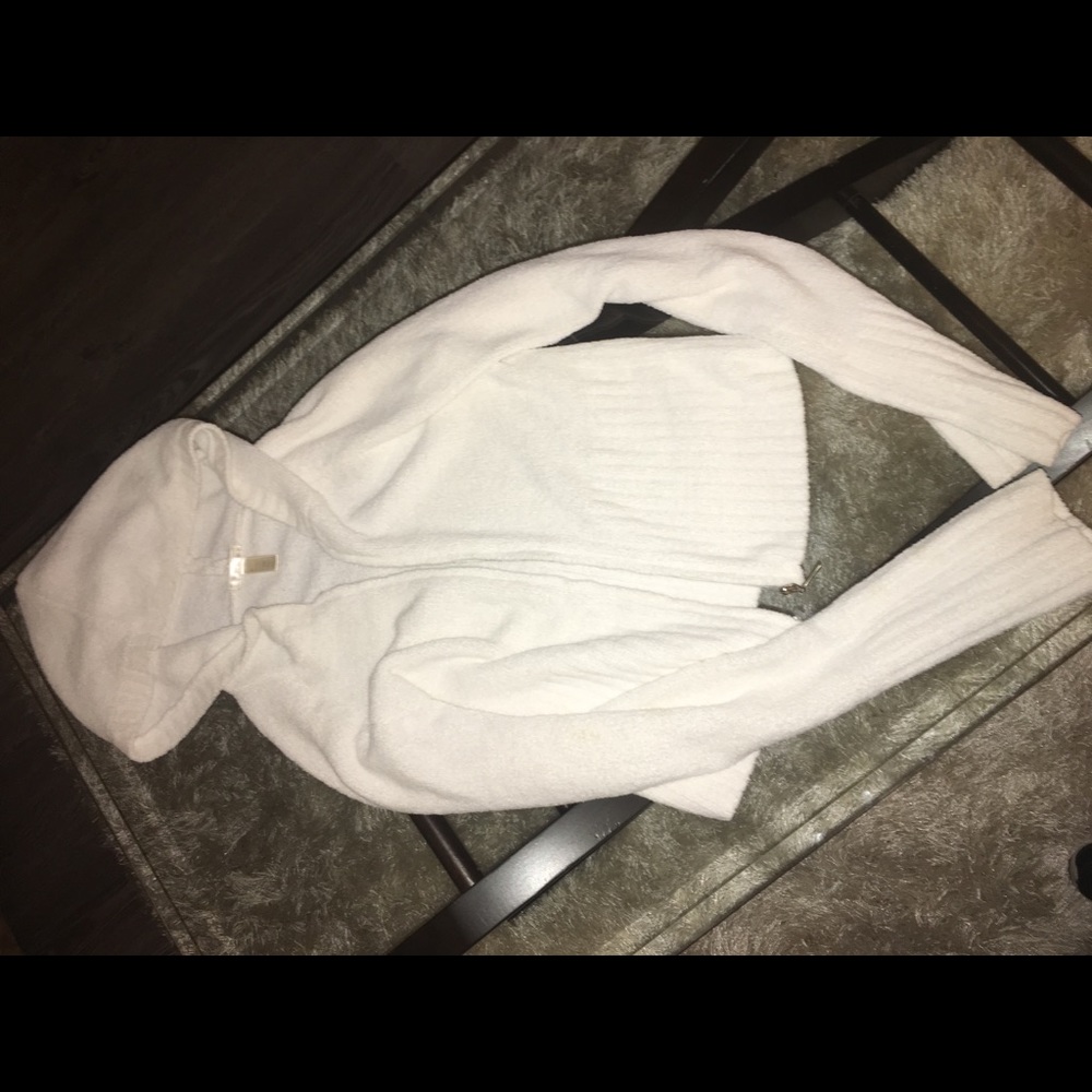 White front zip hoodie